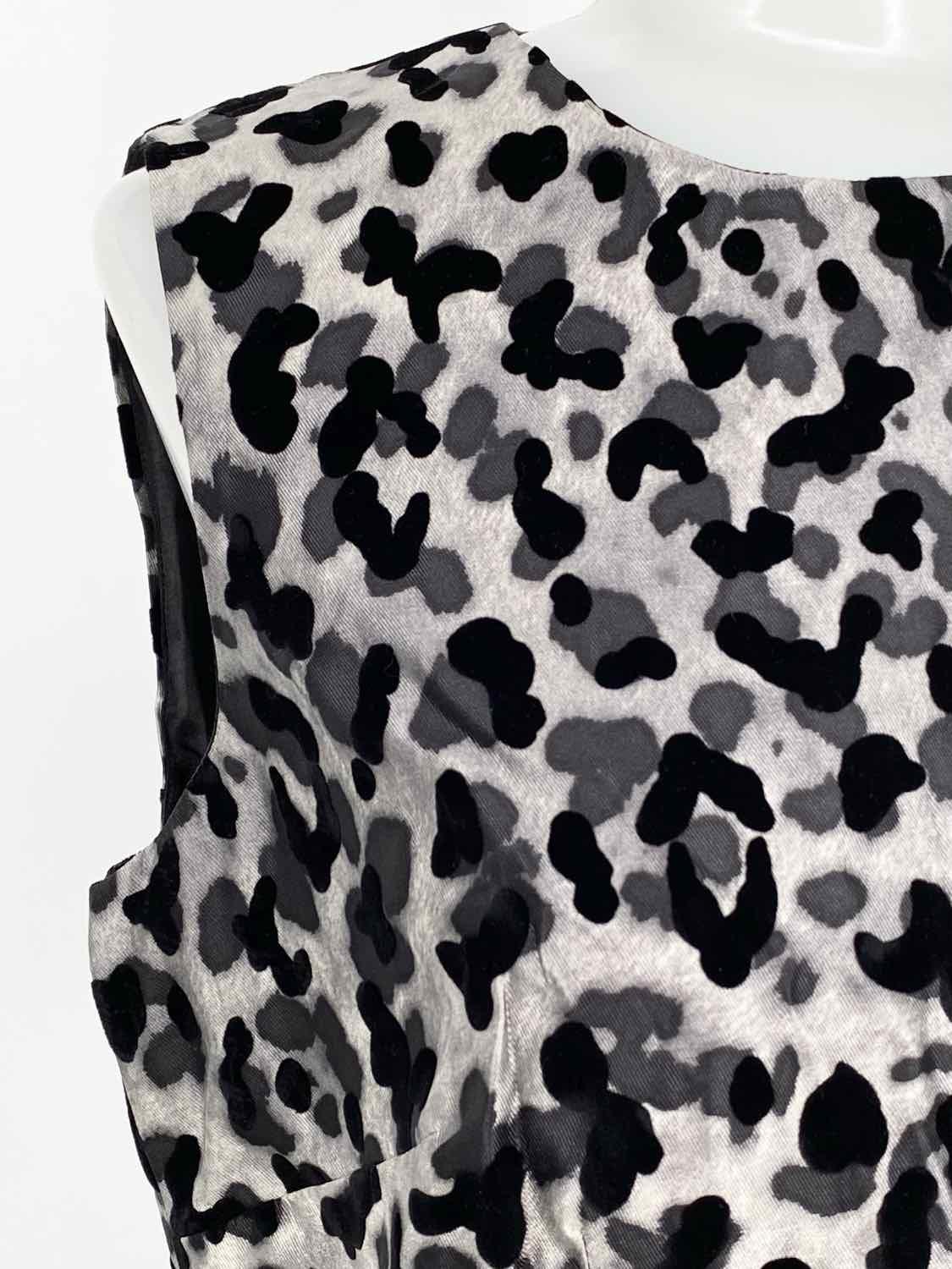 DOLCE & GABBANA Women's Silver/Black sheath Leopard Peplum Size 44/8 Dress - Article Consignment