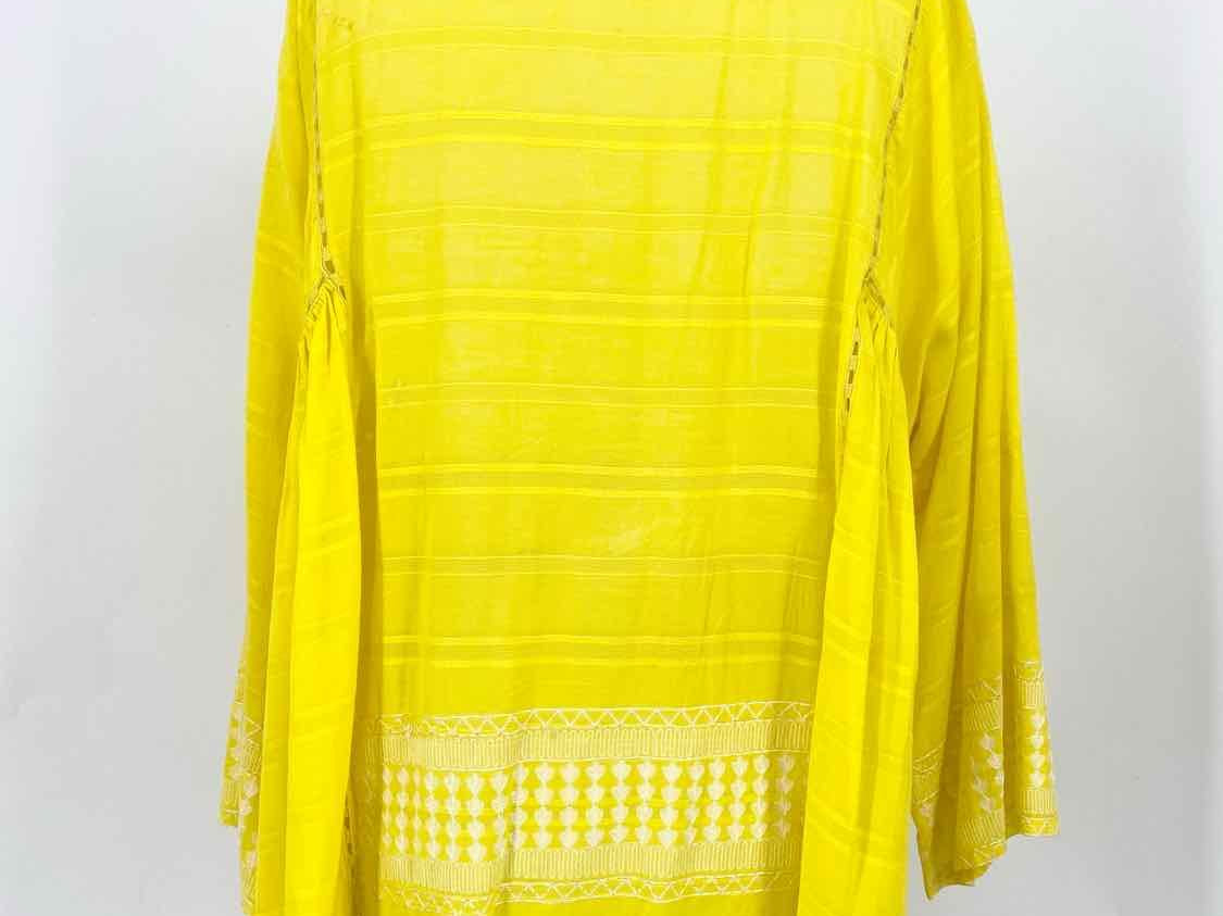 TRYB Women's Yellow Blouse Resort Size L Long Sleeve - Article Consignment