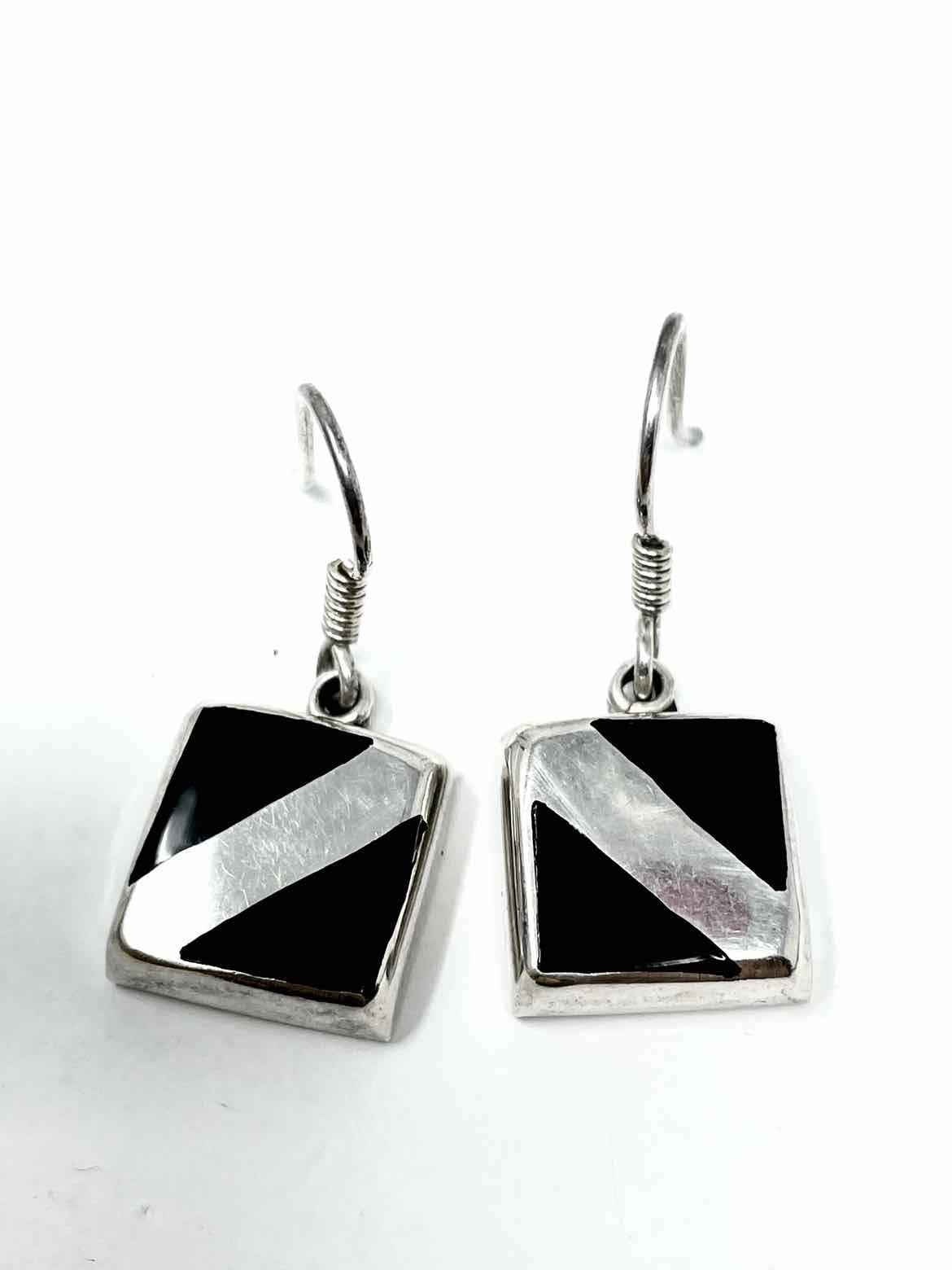 .925 Silver/Black Drop Squares Onyx Earrings - Article Consignment