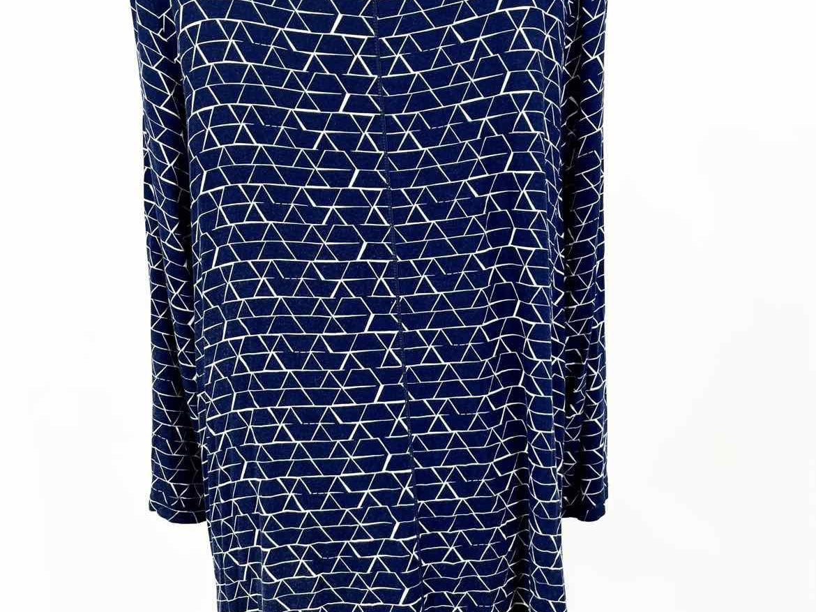 Max Studio Women's Blue/White V-Neck Jersey Geometric Size XL Long Sleeve - Article Consignment