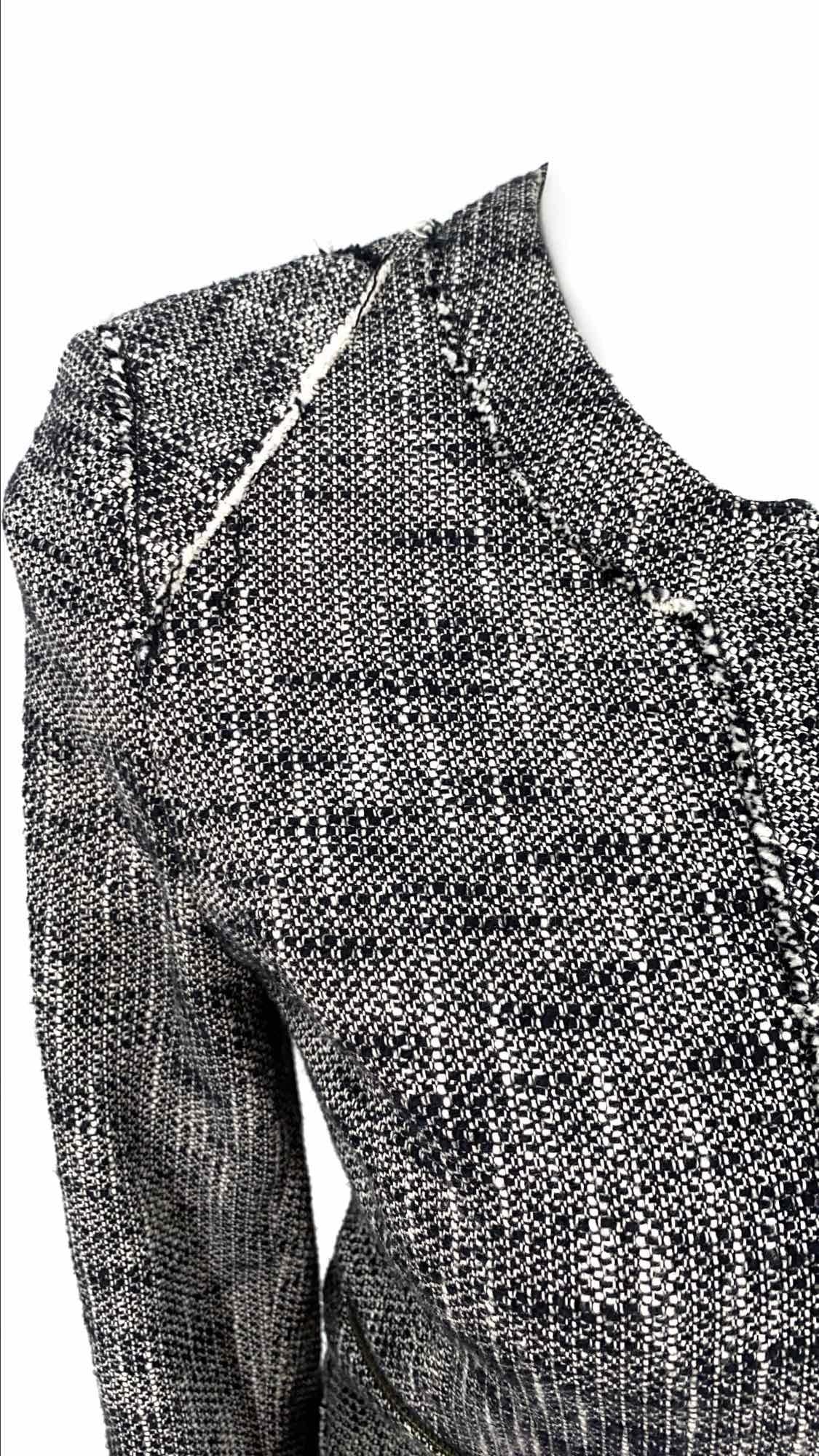 Banana Republic Size 12P black/white Tweed Blazer - Article Consignment