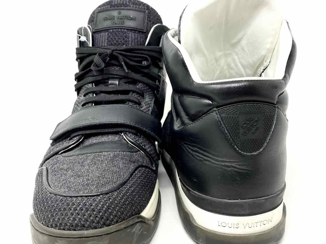 LOUIS VUITTON Men's Black heather Italy Shoe Size 9.5 Sneakers
