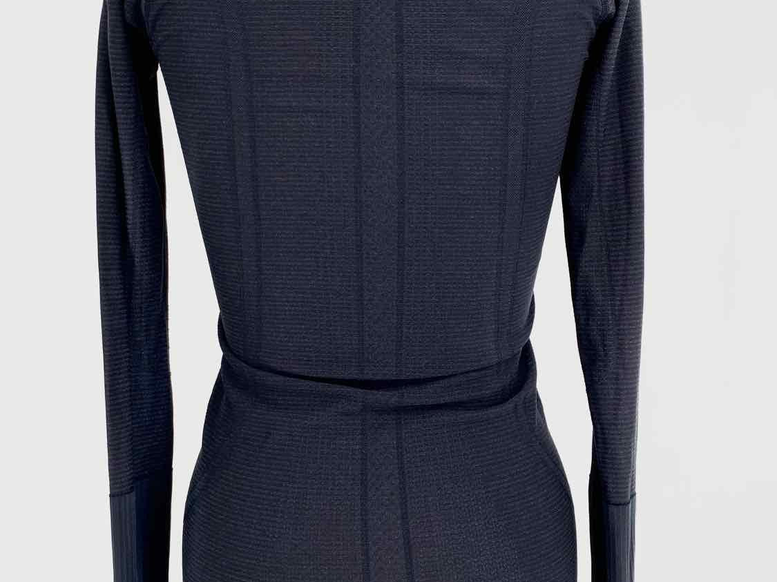 Lululemon Size S Navy Crew-neck Long Sleeve - Article Consignment