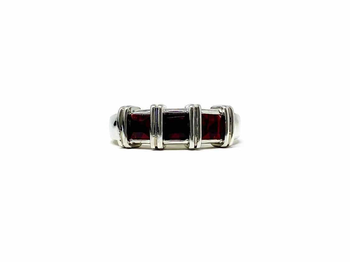 Silver/Red Fashion Cubic Zirconia Ring - Article Consignment