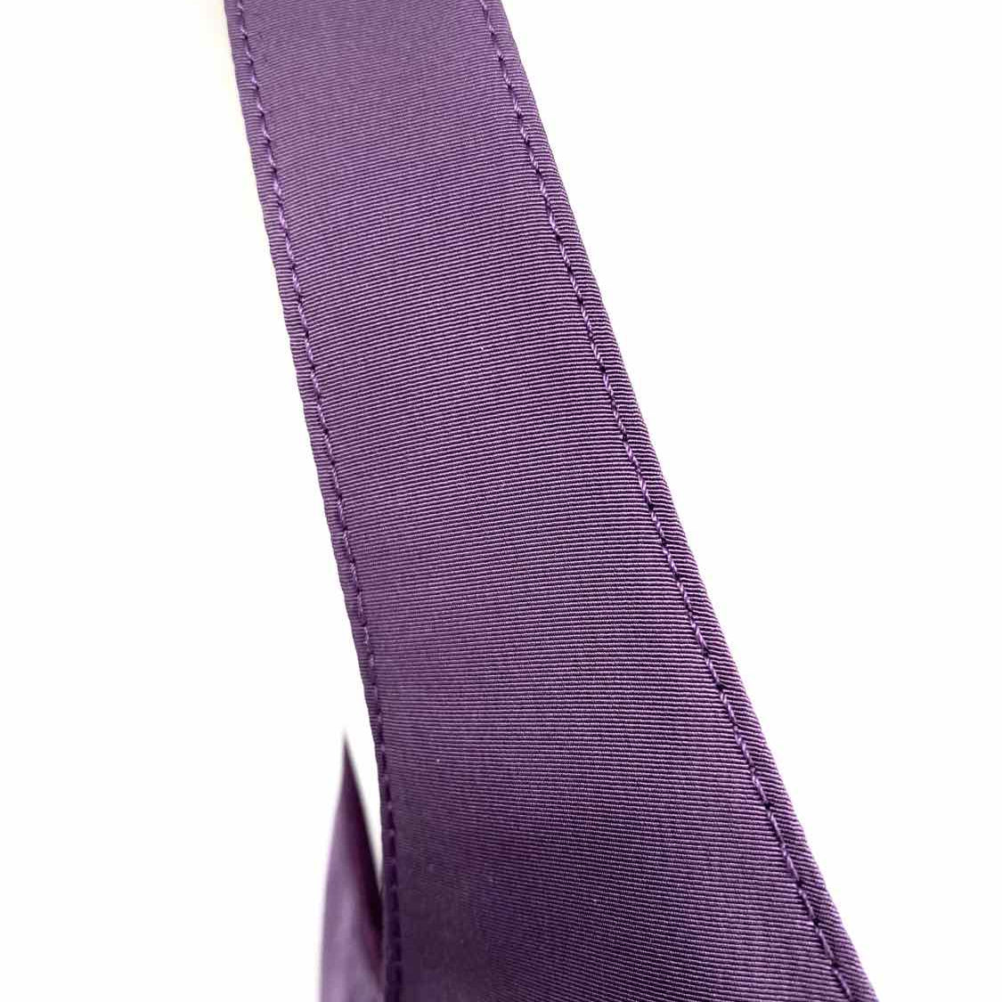 Armani Collezioni Vestido de noche con lazo cruzado en color morado para mujer, talla 4