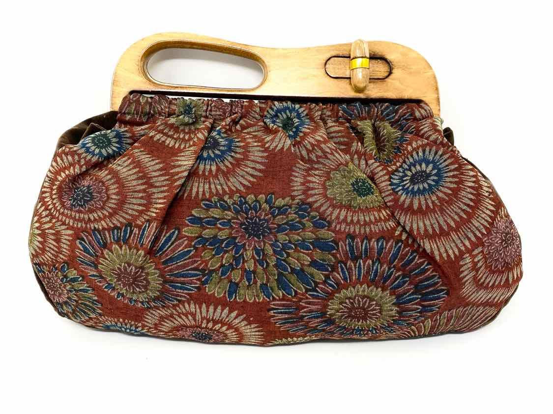 Wood Red/Brown Flower Clutch - Article Consignment