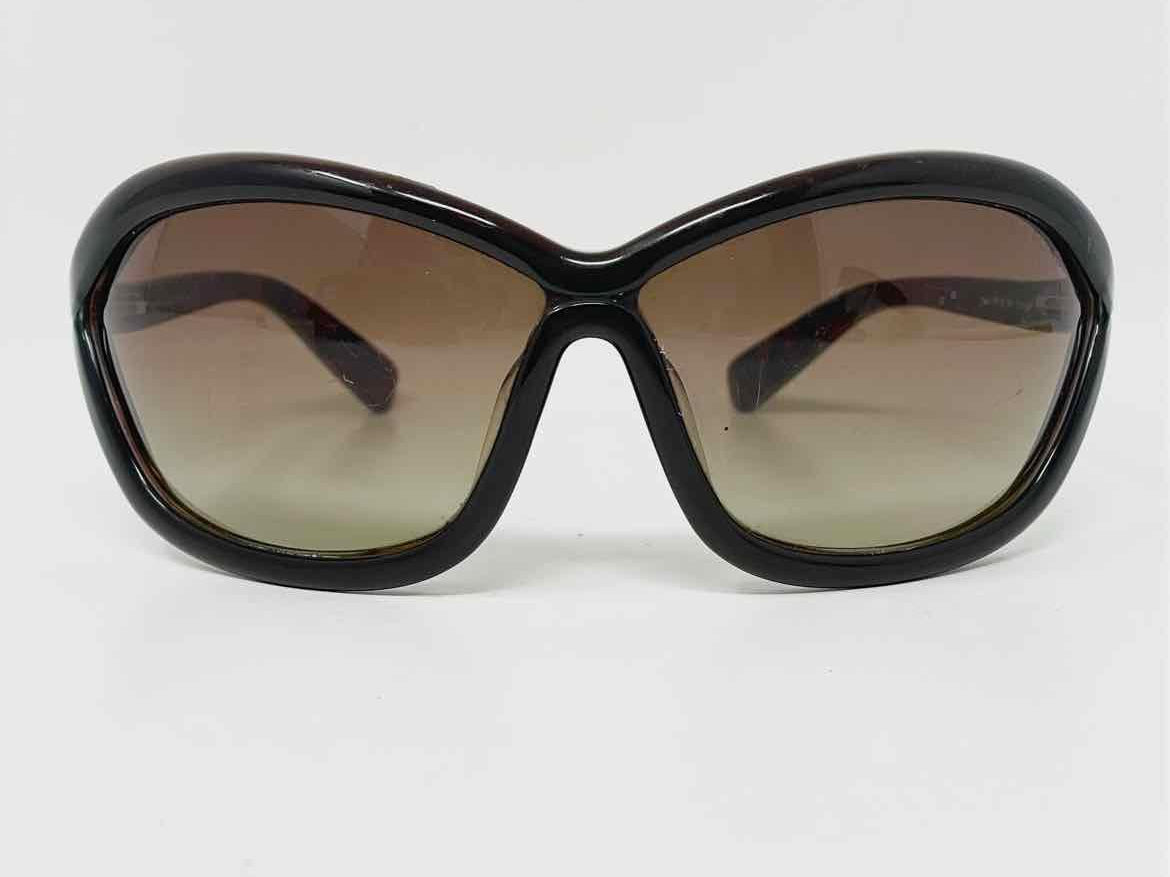 TOM FORD Plastic Brown Sunglasses - Article Consignment