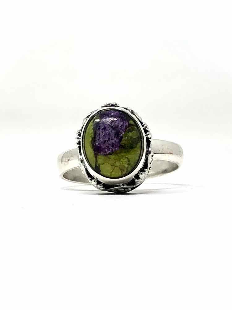 .925 Silver/Green Oval Stichtite Ring - Article Consignment