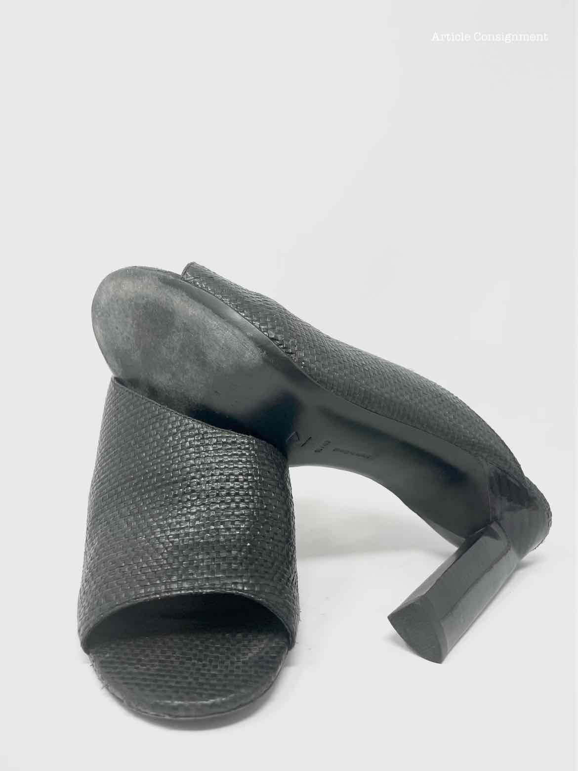 Mercedes Castillo Shoe Size 40/10 Black woven Sandals - Article Consignment