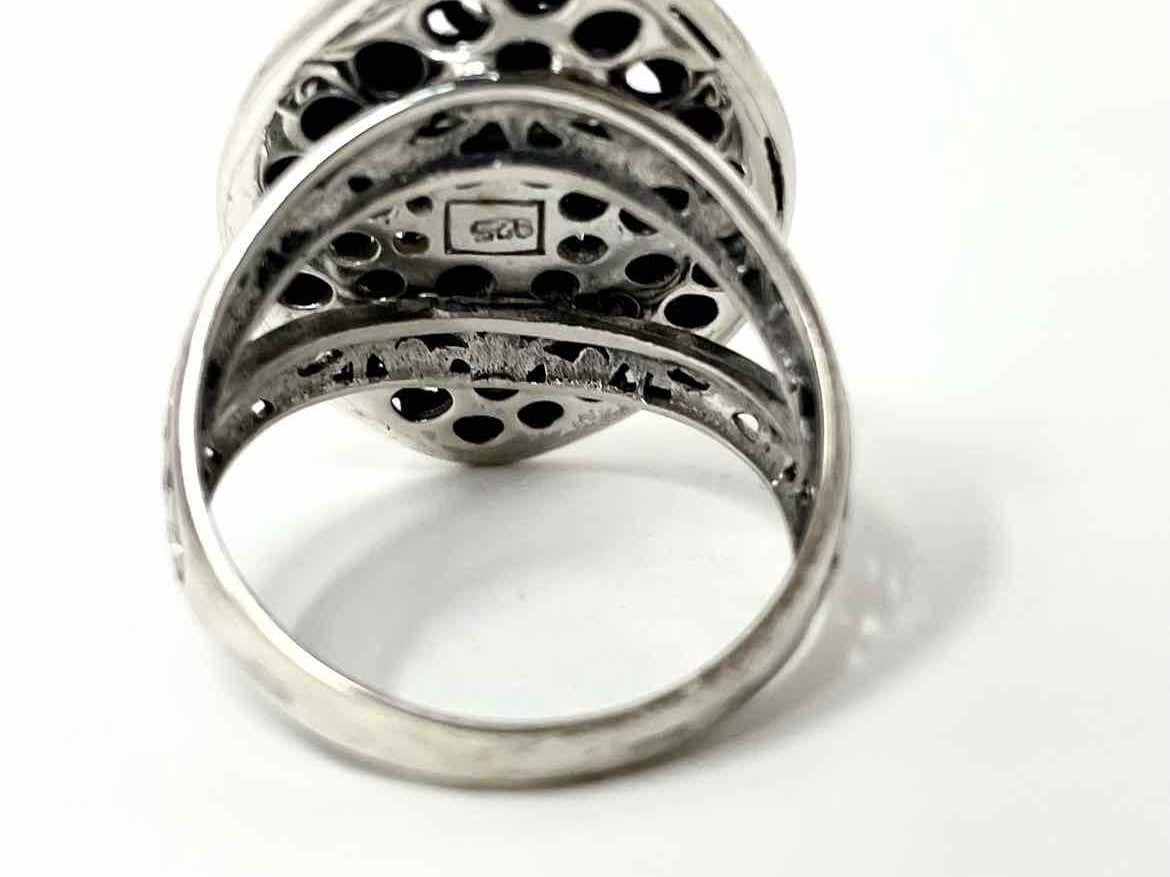 .925 Silver Marquise Cut Ring - Article Consignment