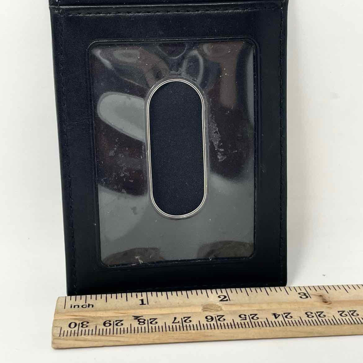 Coach Black Wallet - Article Consignment