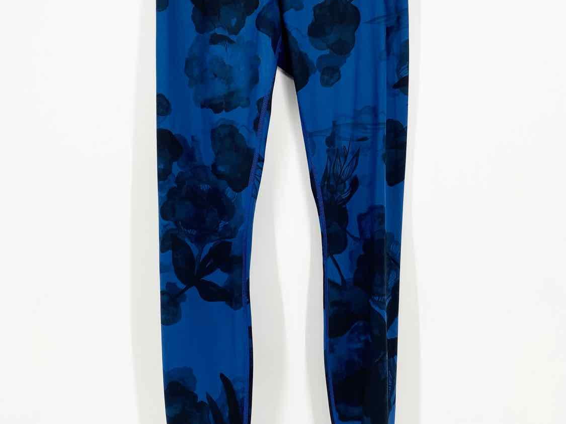 Lululemon Women's Blue/Black Abstract Size 4 Leggings - Article Consignment