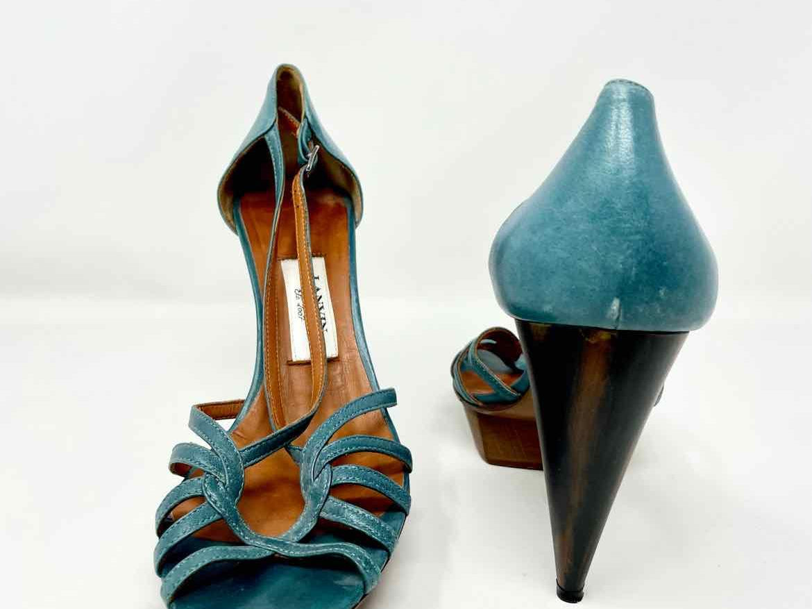 LANVIN Shoe Size 40/8.5 Turquoise Heels - Article Consignment