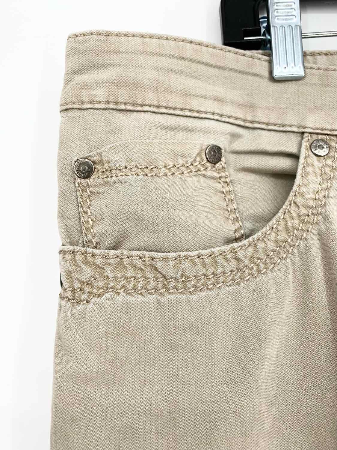 Atelier Gardeur Men's Khaki Pants - Article Consignment