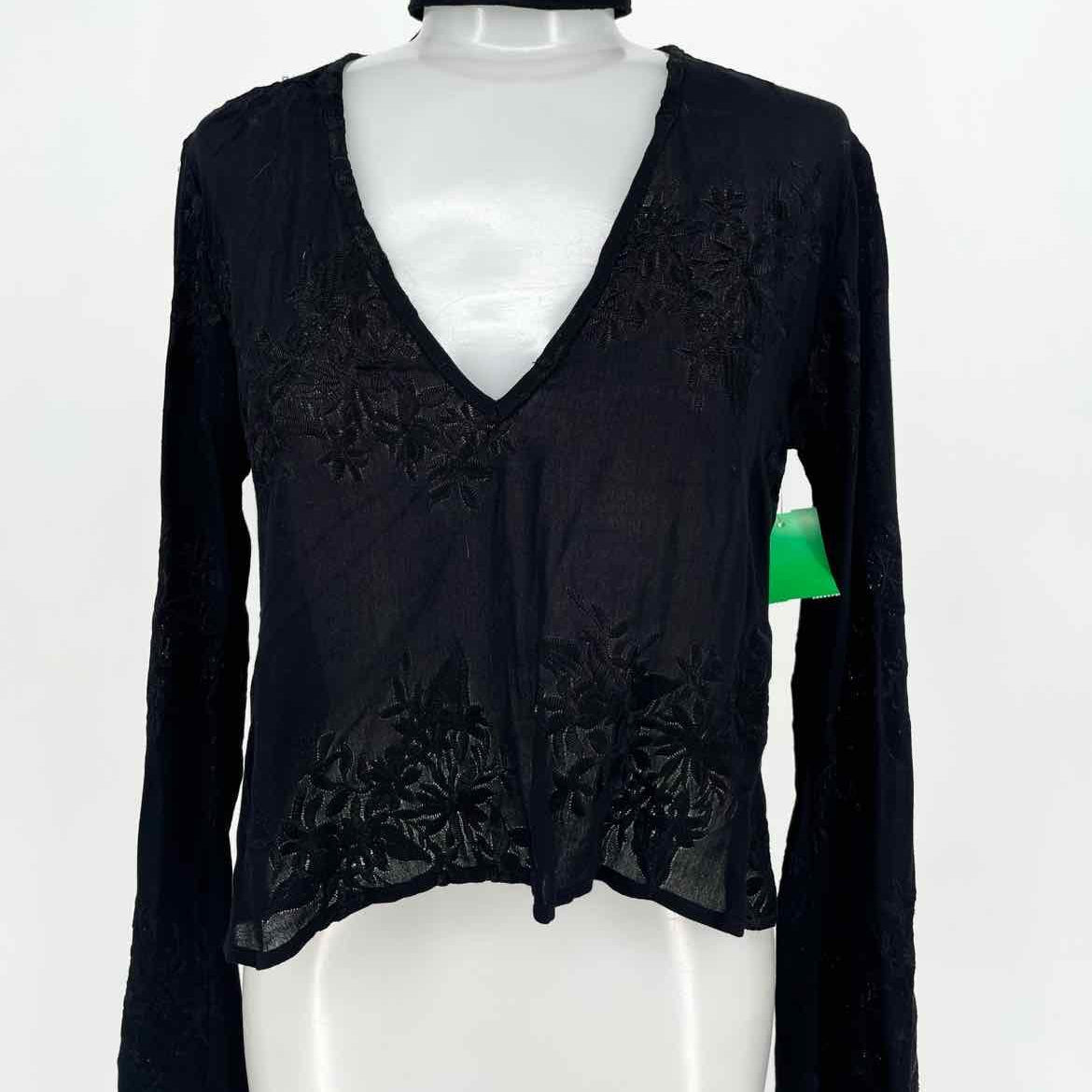 Flynn Skye Women's Black Cut-Out Embroidered Crop Size XS Long Sleeve - Article Consignment