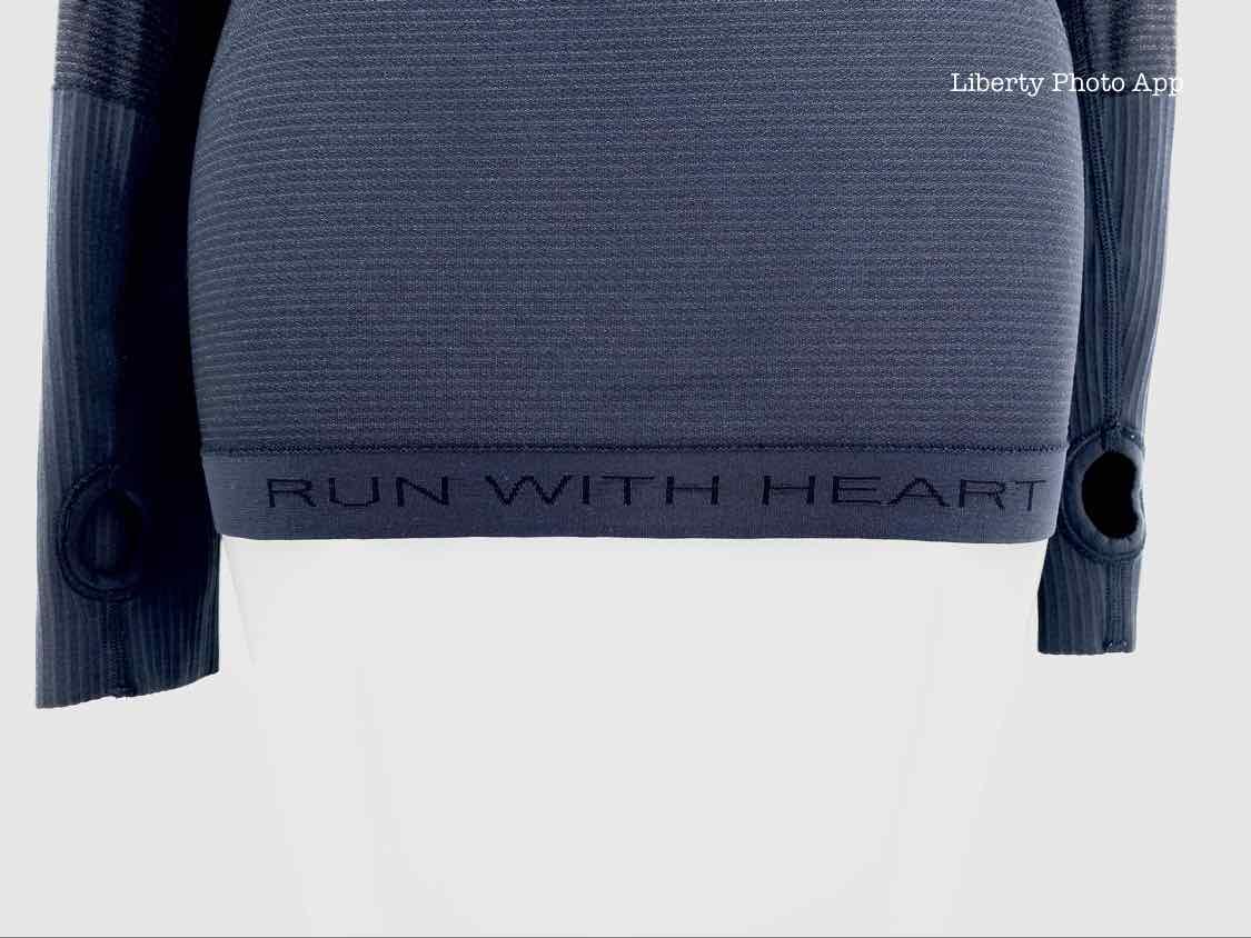 Lululemon Size S Navy Crew-neck Long Sleeve - Article Consignment
