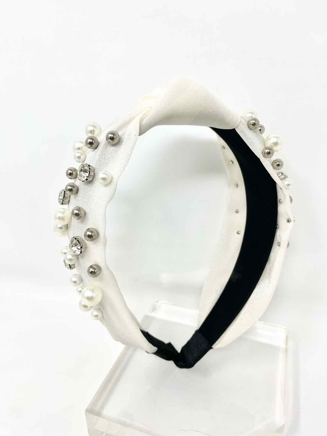 NoLLia Ivory embellished Headband - Article Consignment