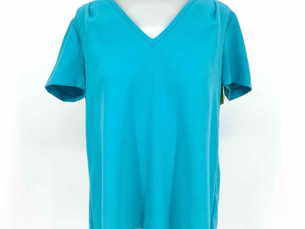 Trina Turk Women's Sky Blue V-Neck Size XS Short Sleeve Top - Article Consignment