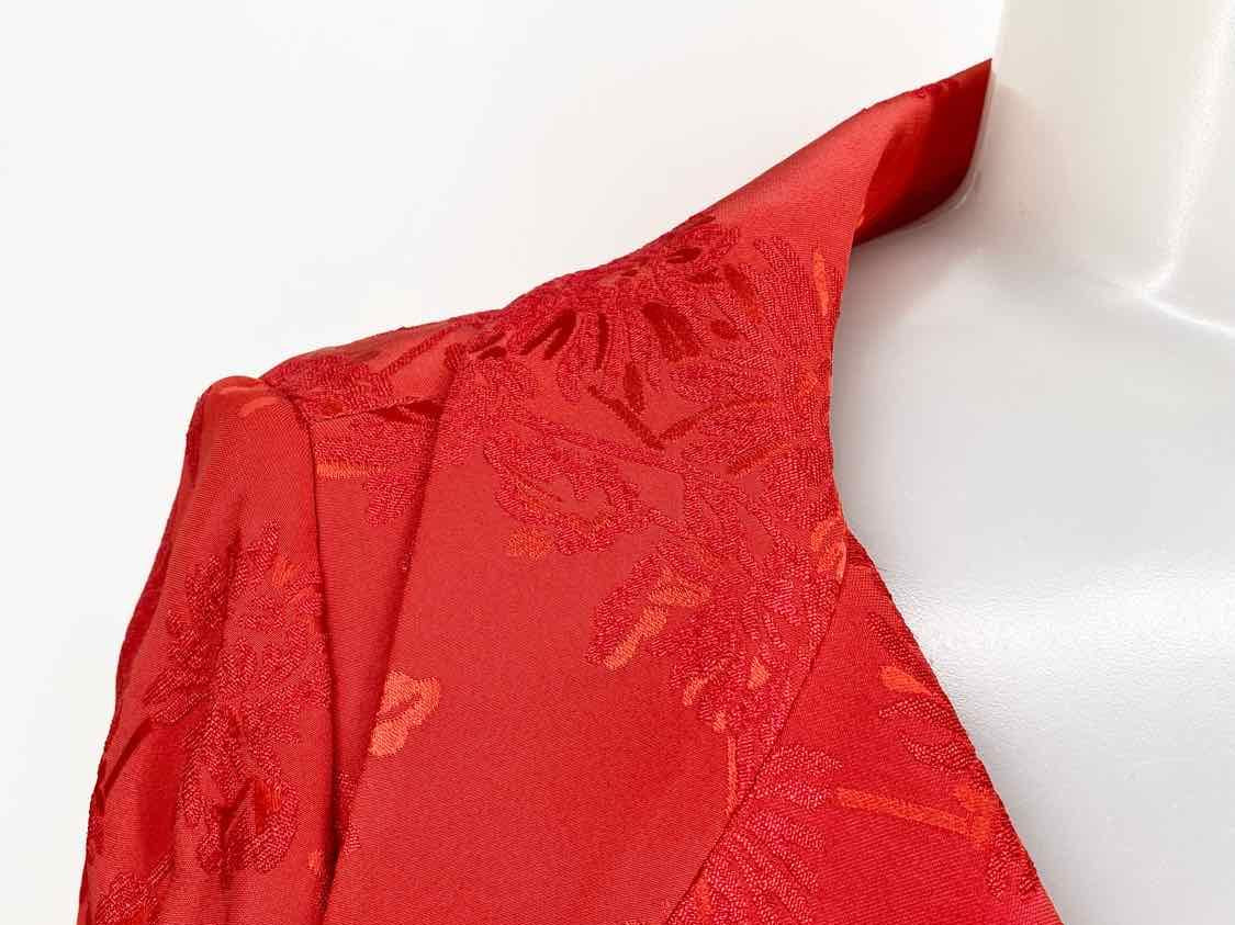 GIANNI VERSACE COUTURE Women's Red Double Breasted Brocade Italy 42/6 Skirt Suit - Article Consignment