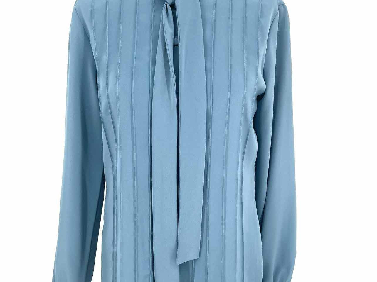 ST. JOHN Women's Blue Collared Polyester T-Shirt Size 6 Long Sleeve - Article Consignment