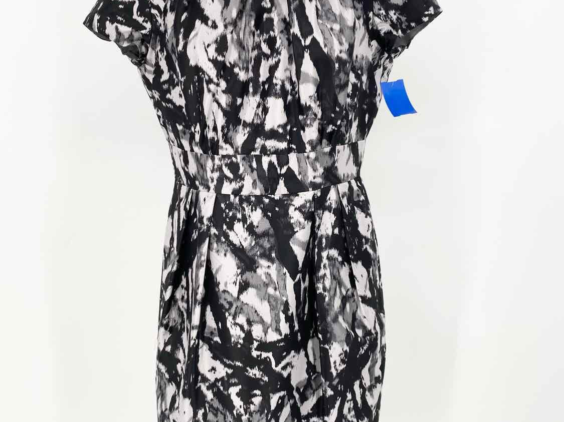 Donna Ricco Women's Black/Silver sheath Silk Abstract Size 8 Dress - Article Consignment