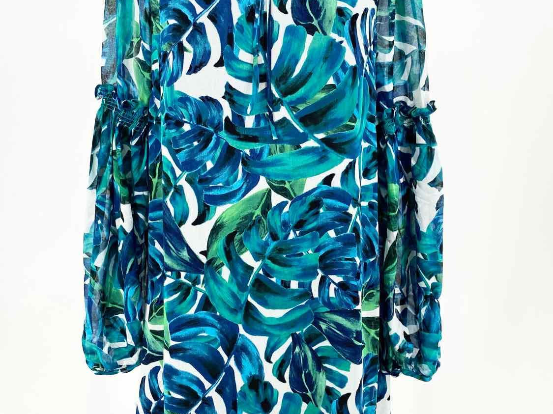 Chloe Oliver Size XS Blue/Green L/S Polyester Leaf Dress - Article Consignment