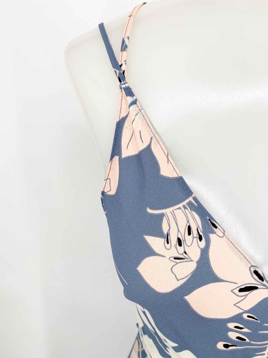 ASTR Women's Blue/Pink Strappy Floral Maxi Size XS Dress - Article Consignment