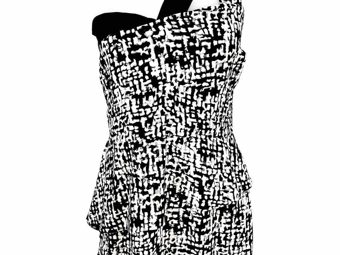 MYNE Women's black/white One Shoulder Silk Abstract Date Night Size 4 Dress - Article Consignment