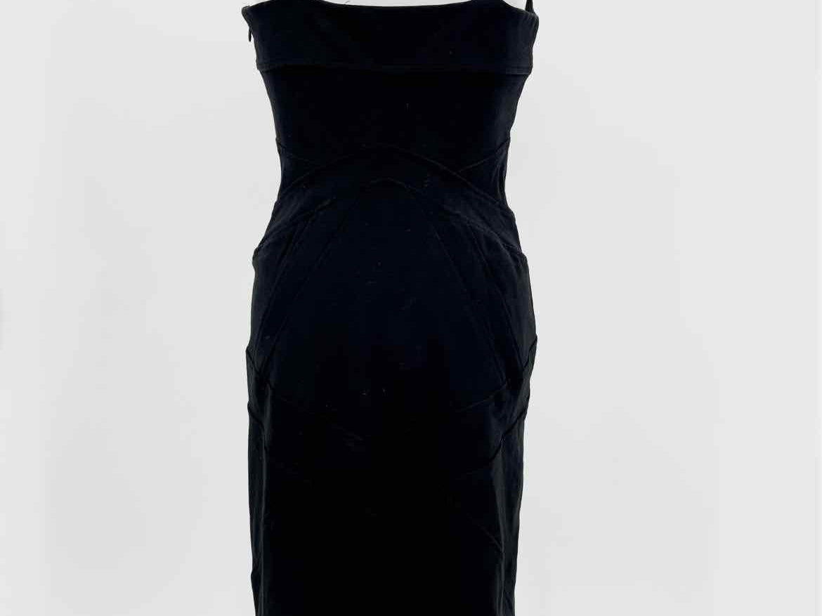 Diane Von Furs Size 6 Black Bodycon Cotton Blend Dress - Article Consignment