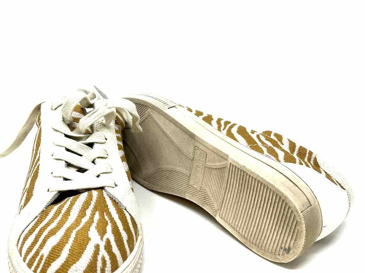 band of gypsies Women's Tan/Cream Lace-up Textile Animal Print Size 11 Sneakers - Article Consignment